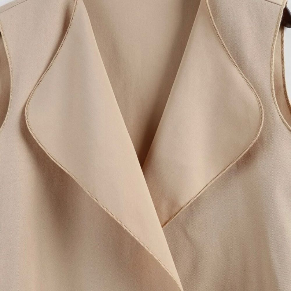 Cream vest​ - Picture 4 of 5